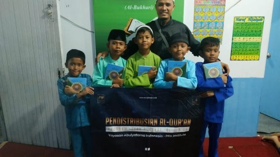 Distribusi Program Infaq & Wakaf Quran