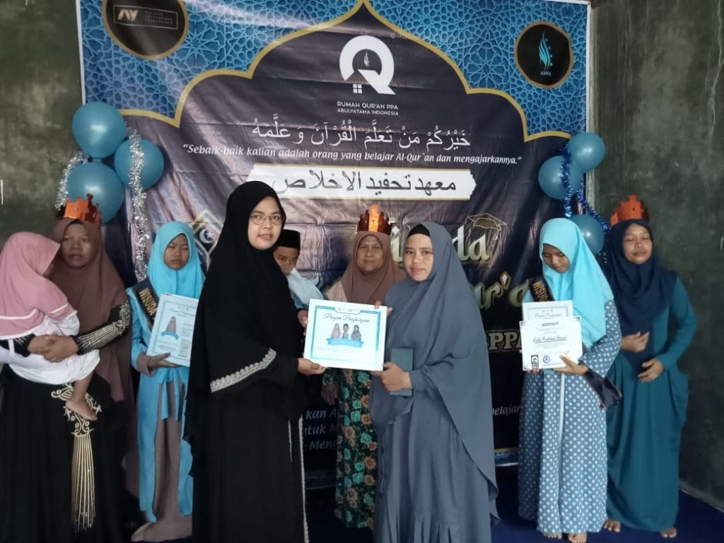 Wisuda Santri RQ PPA Kuningan