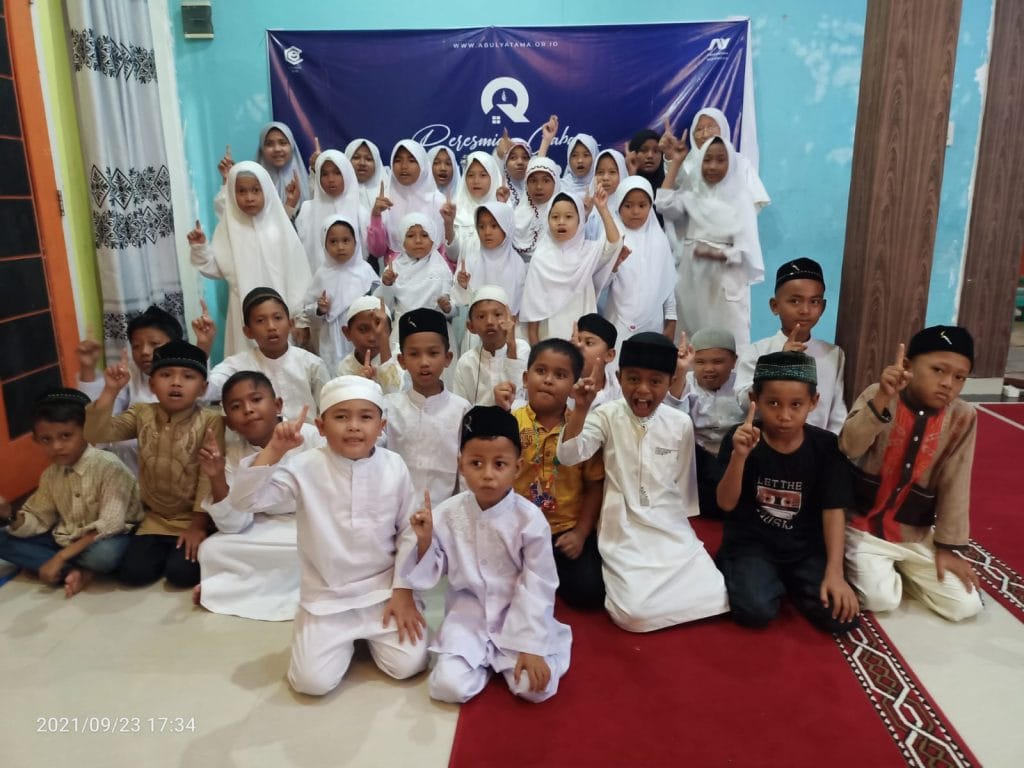 Distribusi Qur'an Untuk Santri RQ PPA Langsa