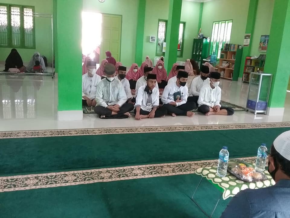Pembukaan & Peresmian Program Tahfidz Santri Mukim Angkatan 1 RQ PPA Gorontalo