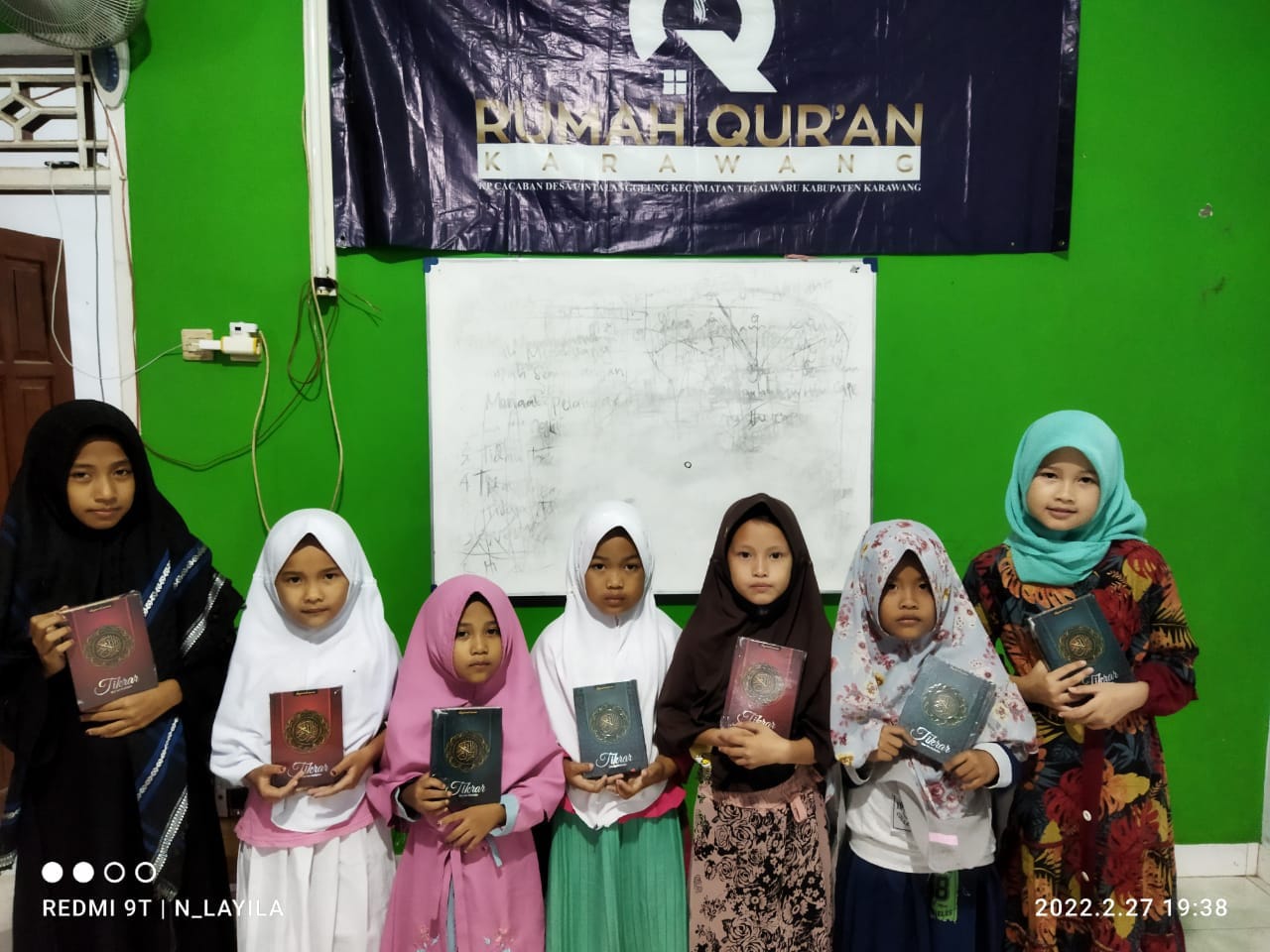 Distribusi Mushaf Ke RQ PPA Karawang