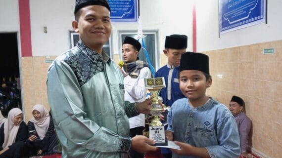 Santri RQ PPA Solok : Juara 3 MTQ Cabang Tilawah Anak anak